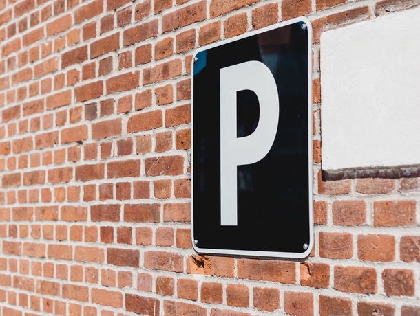 Parkeren op de club